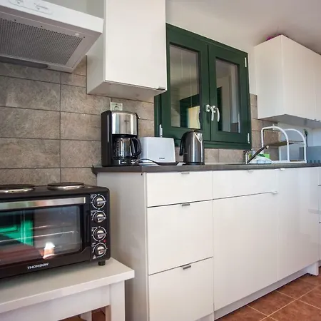 Apartment Ampelos Land