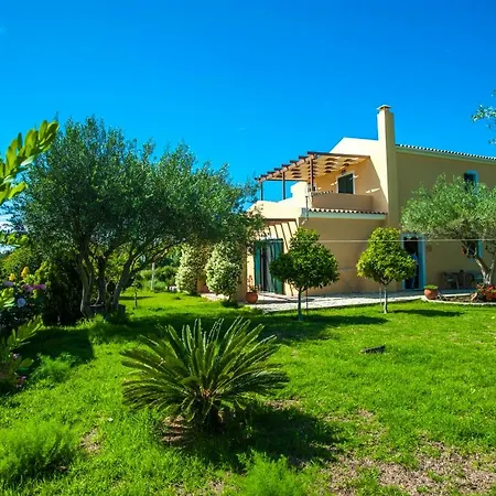 Ampelos Land Apartment